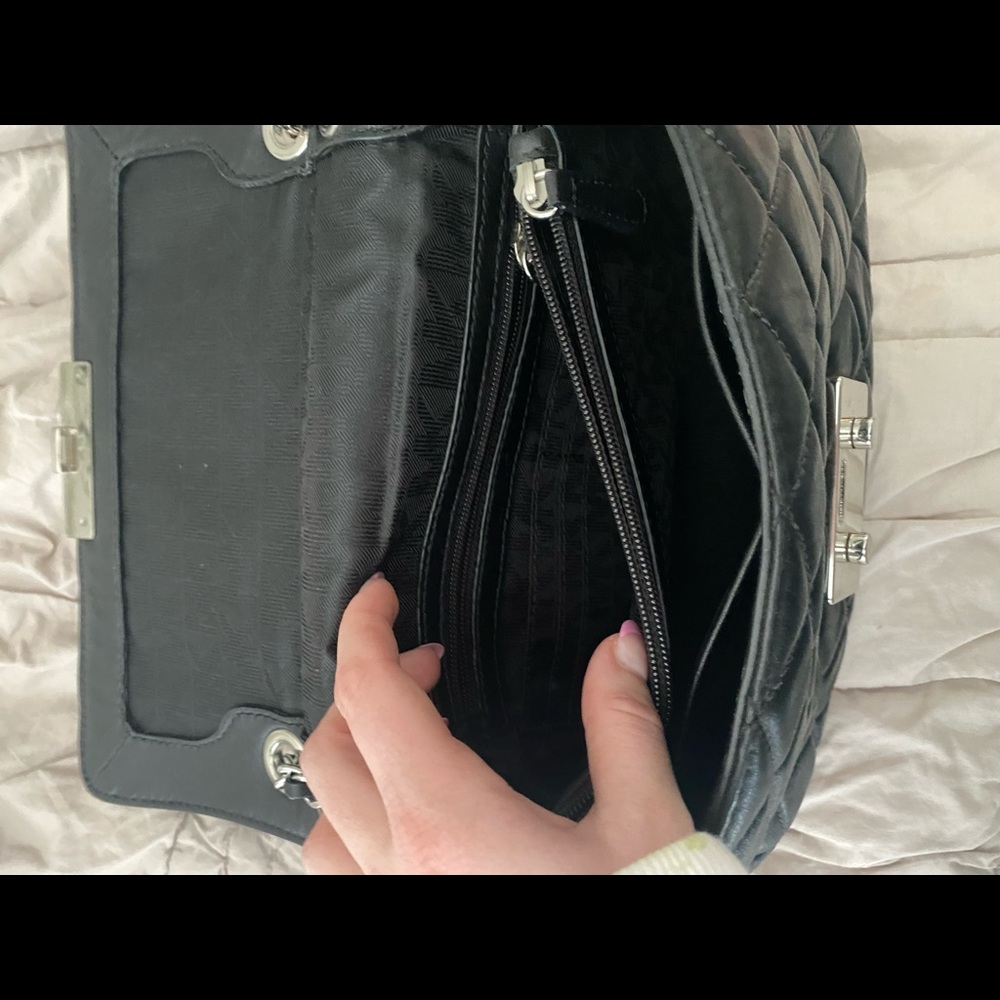 Michael Kors Bag - Picture 15 of 16